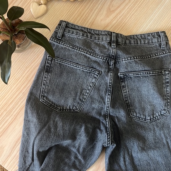 Topshop Mom Jeans - Picture 4 of 4